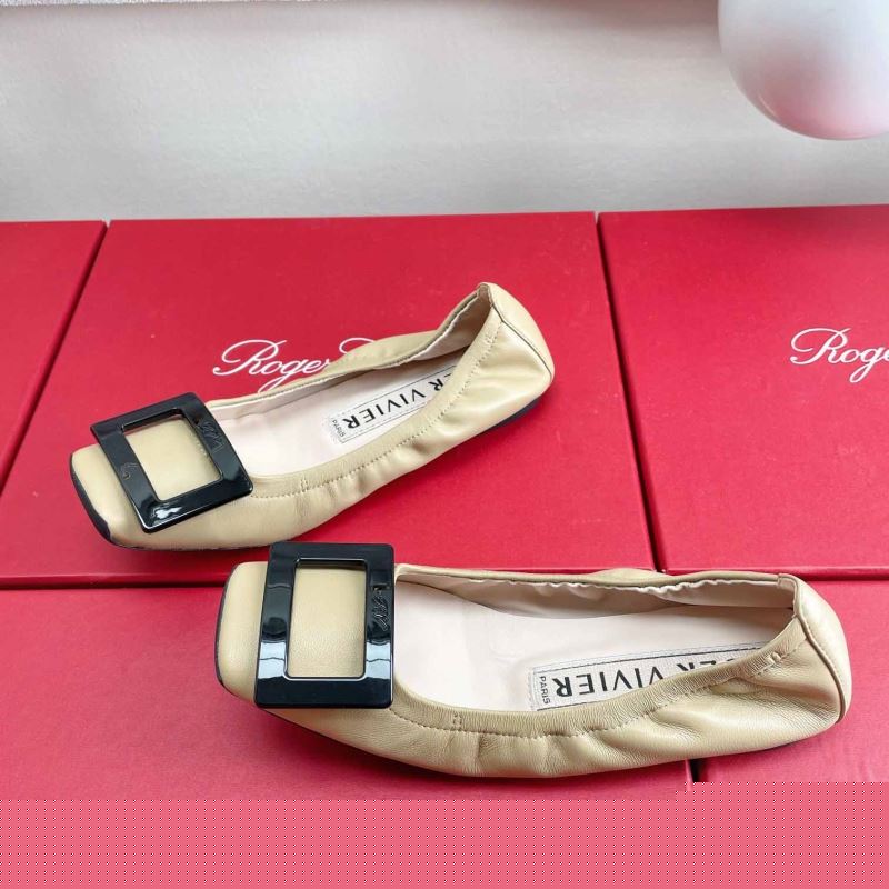 Roger Vivier flat shoes